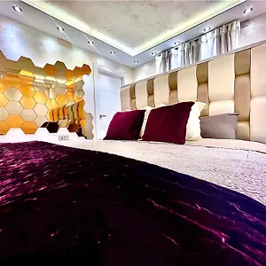 Apartamento Centro, Parking, Piscina 2 Dormitorios Suite Pondos, Linares (Jaen)